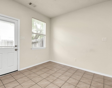 139 Benedict Canyon Loop - Photo Thumbnail 9