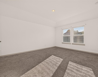1702 Mountain Echo Drive - Photo Thumbnail 20