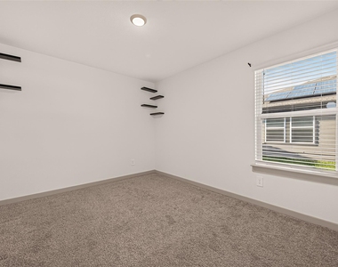 1702 Mountain Echo Drive - Photo Thumbnail 33