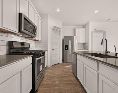 1702 Mountain Echo Drive - Photo Thumbnail 13