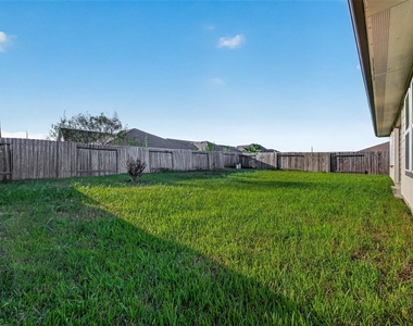 1702 Mountain Echo Drive - Photo Thumbnail 39