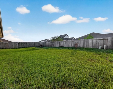 1702 Mountain Echo Drive - Photo Thumbnail 36