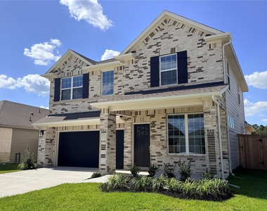 14032 Granger Pointe Lane - Photo Thumbnail 2
