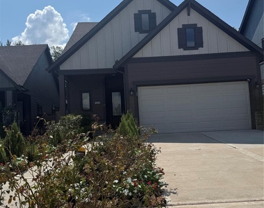 10526 William Park Drive - Photo Thumbnail 16