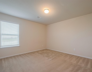 3235 Quarry Place Lane - Photo Thumbnail 31