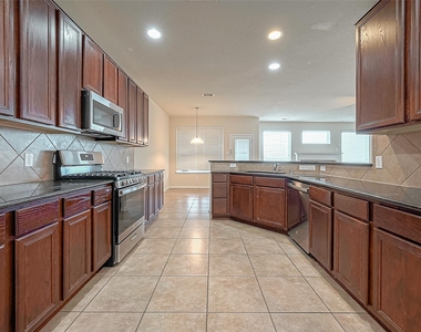 3235 Quarry Place Lane - Photo Thumbnail 15
