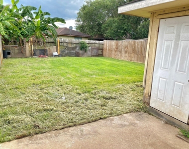 5429 Ridge Wind Lane - Photo Thumbnail 11