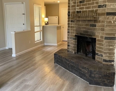 5429 Ridge Wind Lane - Photo Thumbnail 3