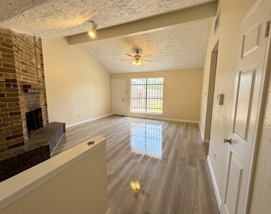 5429 Ridge Wind Lane - Photo Thumbnail 2