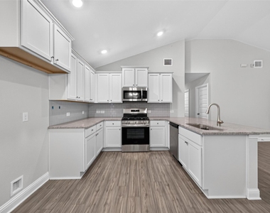 413 Aurora Creek Lane - Photo Thumbnail 11
