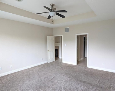20909 Springport Court - Photo Thumbnail 14