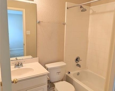 20909 Springport Court - Photo Thumbnail 25