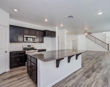 3730 Bach Street - Photo Thumbnail 12