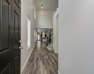 3730 Bach Street - Photo Thumbnail 5
