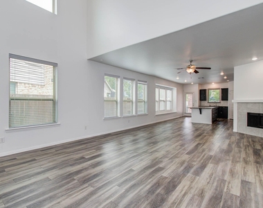 3730 Bach Street - Photo Thumbnail 10