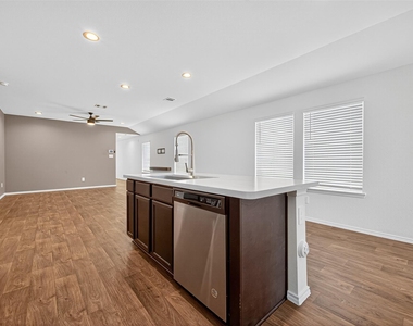 16600 Lonely Pines Drive - Photo Thumbnail 13