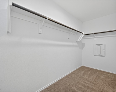 16600 Lonely Pines Drive - Photo Thumbnail 26