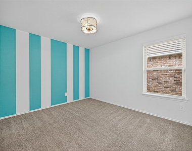 16600 Lonely Pines Drive - Photo Thumbnail 16