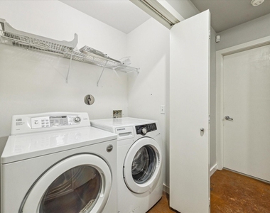 1306 Arthur Street - Photo Thumbnail 17