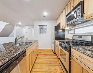 1306 Arthur Street - Photo Thumbnail 6