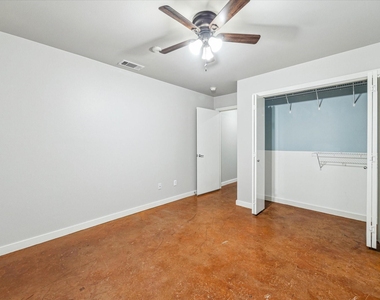 1306 Arthur Street - Photo Thumbnail 8
