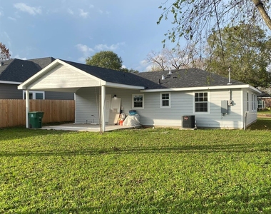 5502 Heron Drive - Photo Thumbnail 20