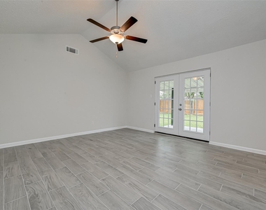17114 Folsom Drive - Photo Thumbnail 13