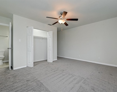 17114 Folsom Drive - Photo Thumbnail 32