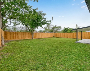 17114 Folsom Drive - Photo Thumbnail 36