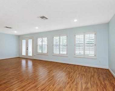 5511 Greentree Drive Drive - Photo Thumbnail 21