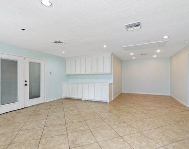 5511 Greentree Drive Drive - Photo Thumbnail 28