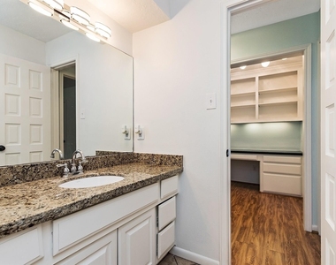 5511 Greentree Drive Drive - Photo Thumbnail 33