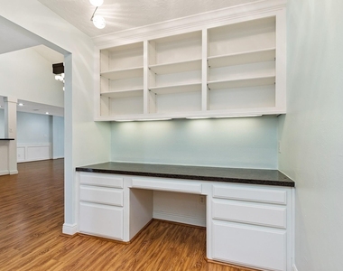 5511 Greentree Drive Drive - Photo Thumbnail 30