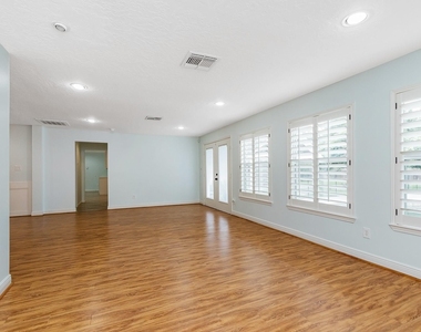5511 Greentree Drive Drive - Photo Thumbnail 22