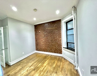 East 23 Street - Photo Thumbnail 2