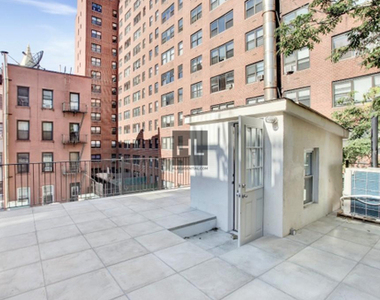 Bowery - Photo Thumbnail 17