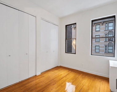 Madison Avenue - Photo Thumbnail 5