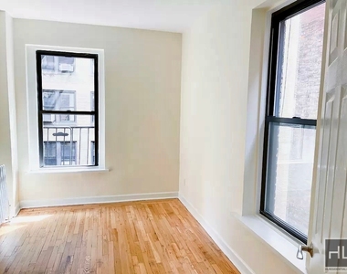 East 84th Street - Photo Thumbnail 1