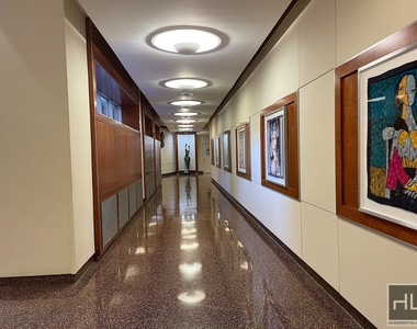 East 79th Street - Photo Thumbnail 14