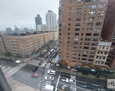 East 79th Street - Photo Thumbnail 12