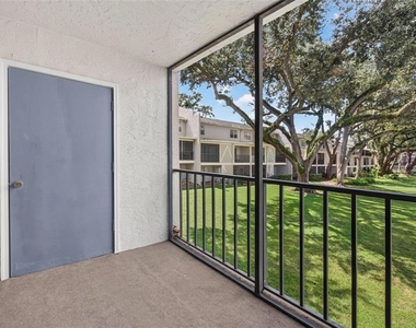 14452 Reuter Strasse Circle - Photo Thumbnail 8