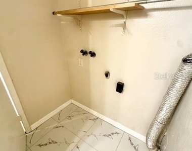 2305 E 23rd Avenue - Photo Thumbnail 15