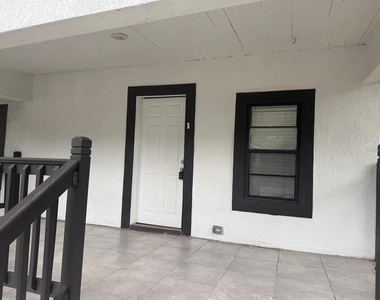 3711 N 35th Street - Photo Thumbnail 3