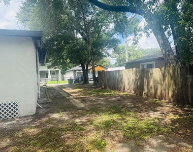 3711 N 35th Street - Photo Thumbnail 4