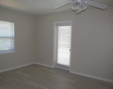 3900 12th Street Ne - Photo Thumbnail 7