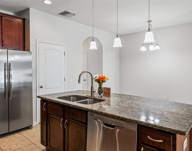 12713 Lexington Ridge Street - Photo Thumbnail 11
