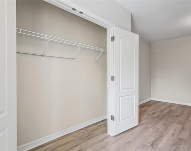 12713 Lexington Ridge Street - Photo Thumbnail 34