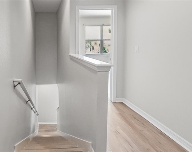 12713 Lexington Ridge Street - Photo Thumbnail 15