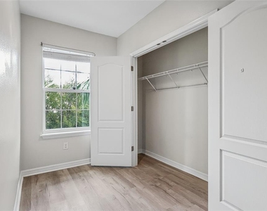 12713 Lexington Ridge Street - Photo Thumbnail 33