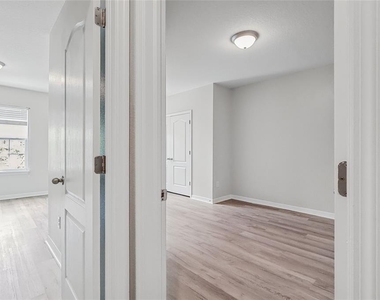 12713 Lexington Ridge Street - Photo Thumbnail 31